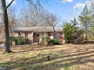 9 Timber Ln, Thornton, PA 19373