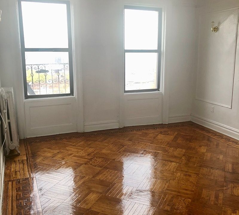 1st image of 400 W 151st St #54