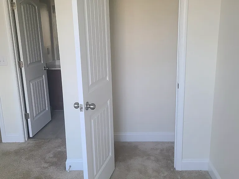 6005 Abelia Ct — Photo 12