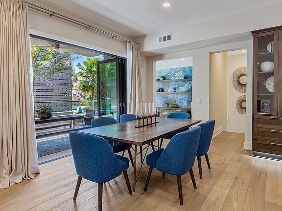 5th image of 5830 McConnell Ave #1