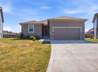 21806 Massa Cir, Peculiar, MO 64078