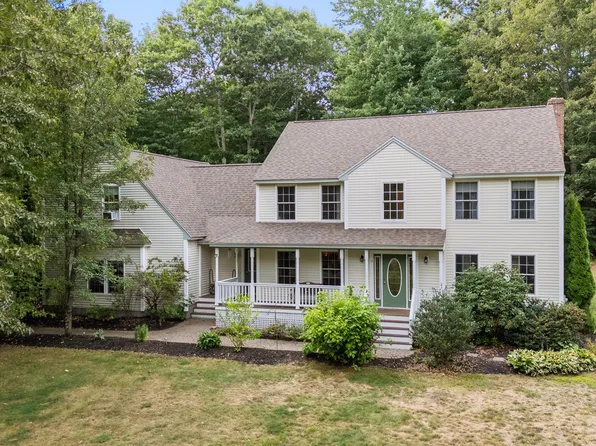 11 Forest View Drive, Falmouth, ME 04105