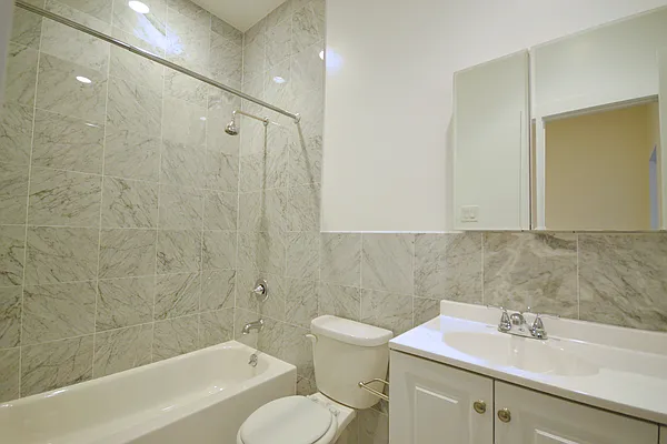 Rented by Bold New York | media 36