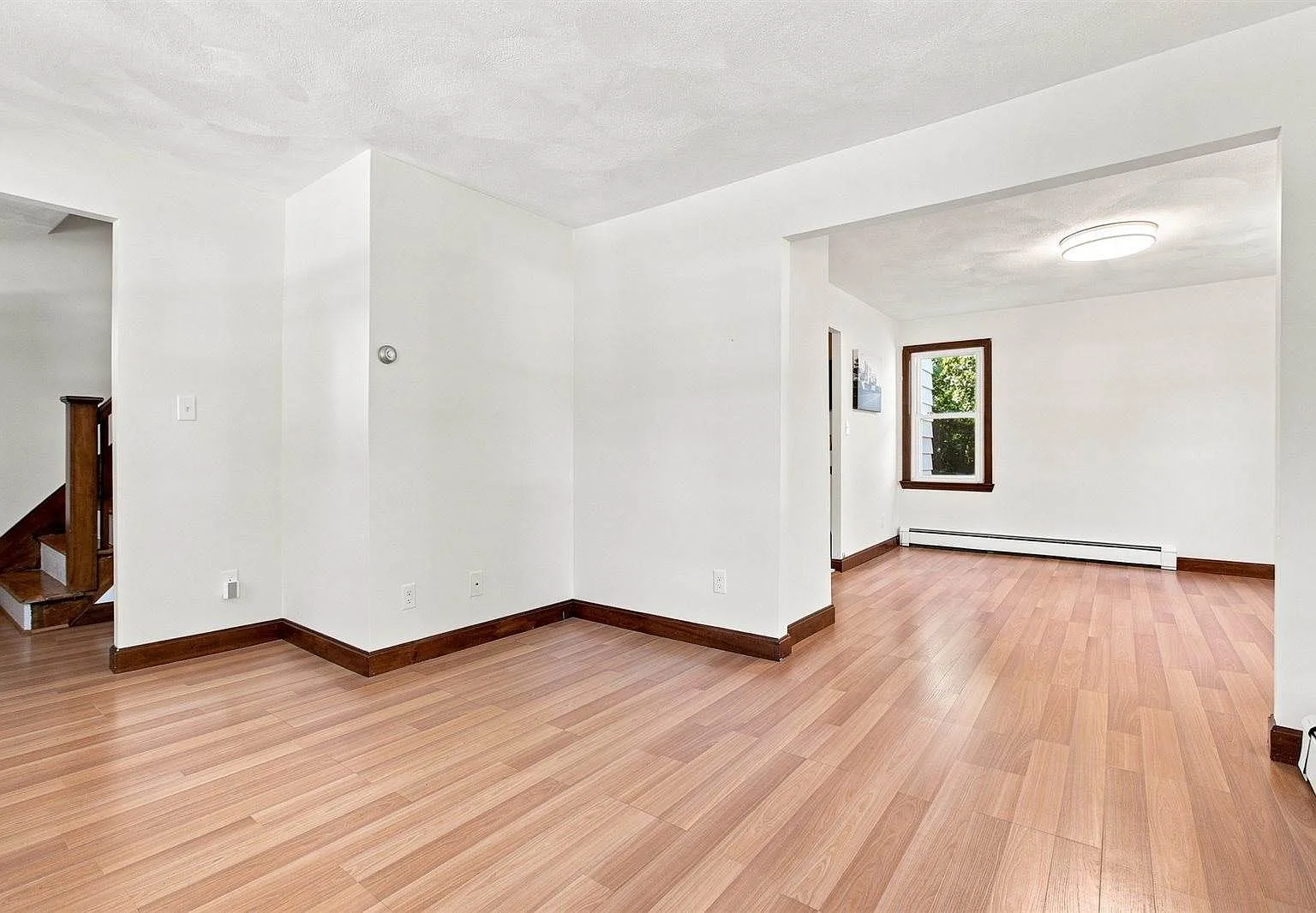 2 bed, 1029 sqft, $3,275 — Photo 4