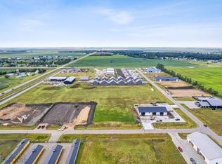 1015 5th St E, Horace, ND 58047