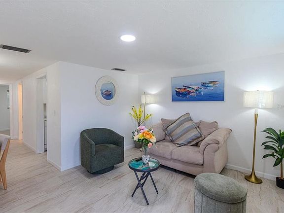 3rd image of 5021 Allner St