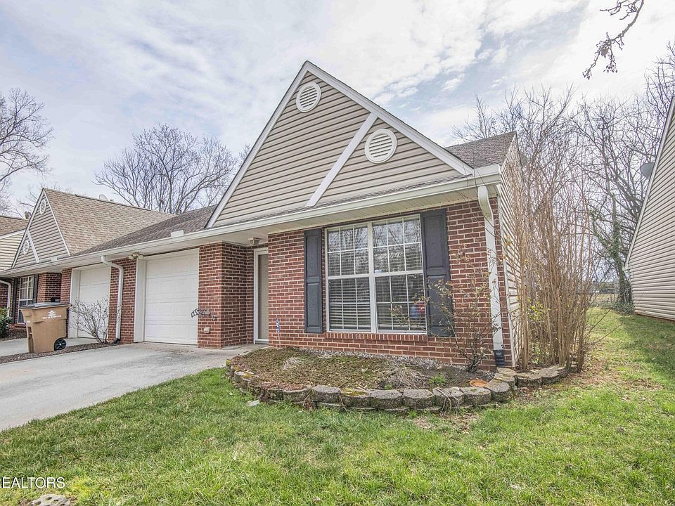 1st image of 232 Dalton Place Way