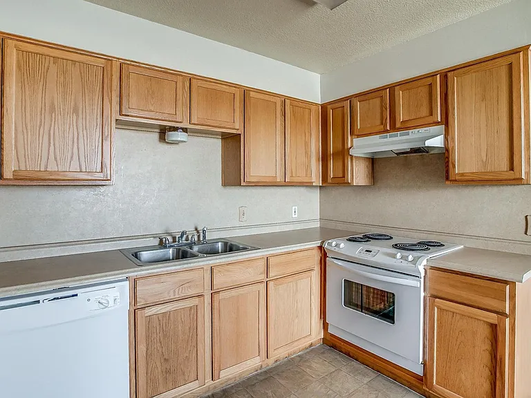 6530 Fall Creek Hwy — Photo 18