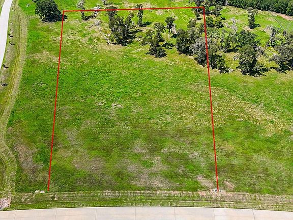 3rd image of 30810 Riverlake Rd