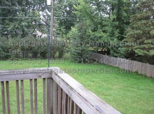 206 11th St, Hudson, WI 54016