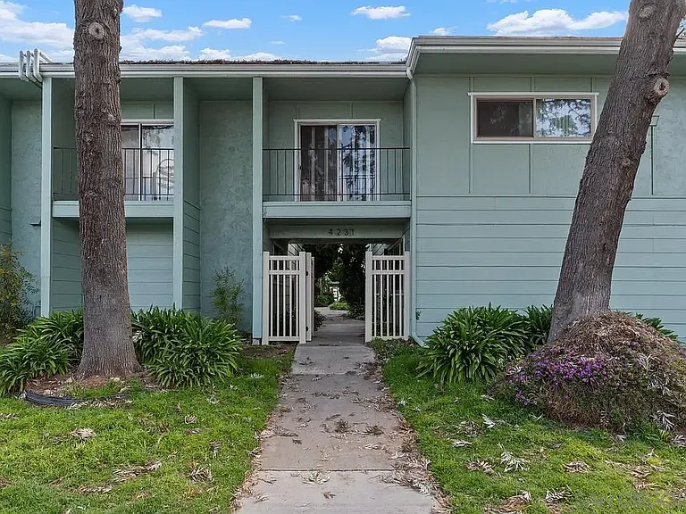 4231 Lowell St #12 — Photo 28