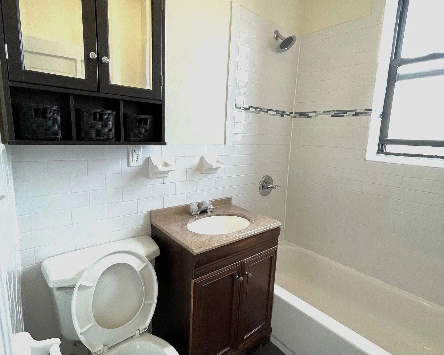 23 Trefoil Manor — Photo 4