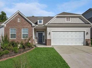 6968 Manchester Dr, Flowery Branch, GA 30542
