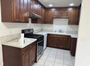 421 Loma Ave APT C, Long Beach, CA 90814