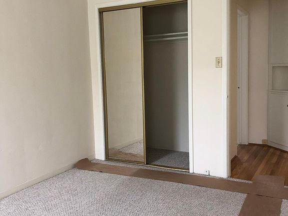 5th image of 1337 Oak St #B