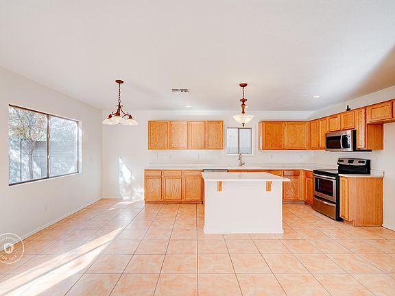 4th image of 13942 N 176th Ln