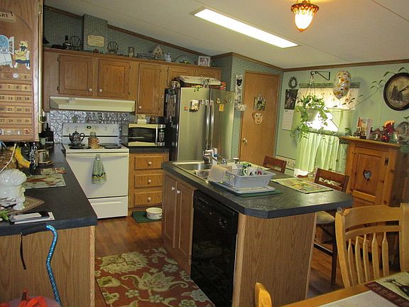 3rd image of 11 Miller St