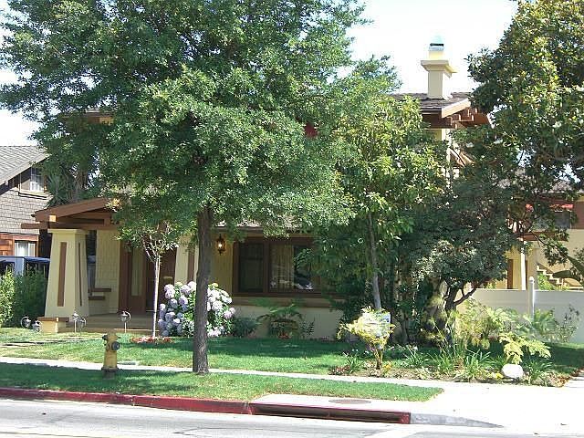 front house 