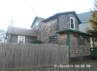 69 Jackson Ave, Riverside, RI 02915