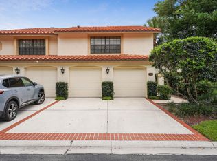 7841 La Mirada Dr, Boca Raton, FL 33433