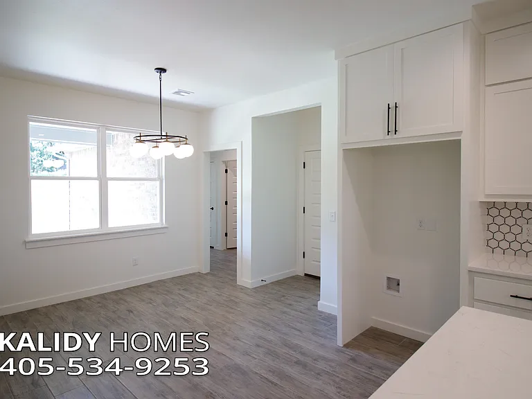 2141 Kalidy Dr — Photo 10