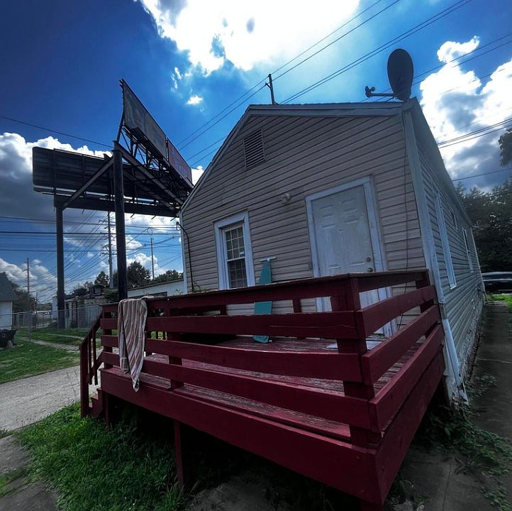 2nd image of 531 S 32nd St