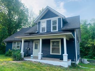 204 E 3rd St, Freeman, MO 64746