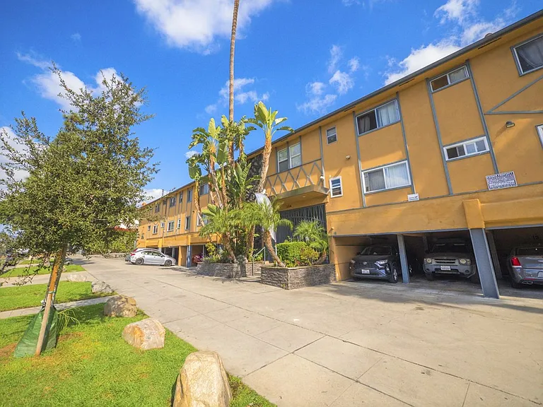 334 S. Hobart Blvd — Photo 29