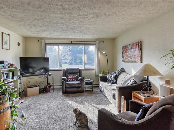 4th image of 4403 S Donald Ct