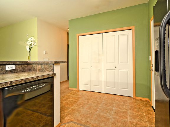5th image of 1736 10th Ave NE #C107