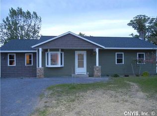 6415 Crestview Dr, Lowville, NY 13367