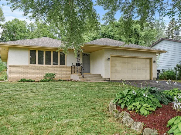 1384 Winchell St, Saint Paul, MN 55106