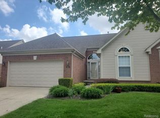 4198 Gardenia Dr, Sterling Heights, MI 48314