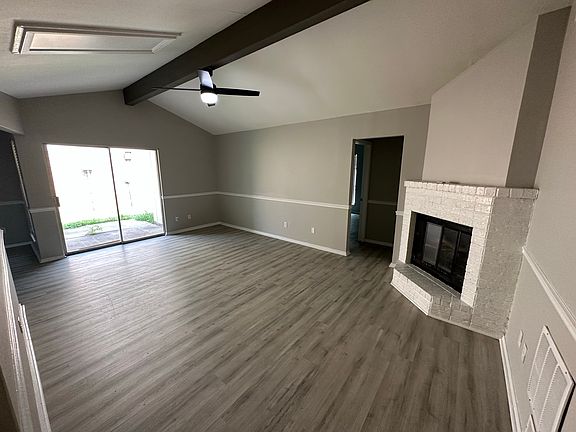 5th image of 4721 General Ewell Dr