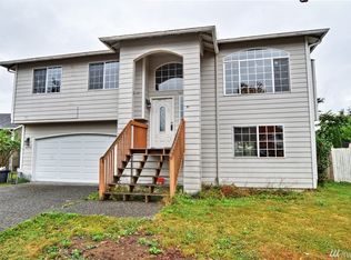 10214 52nd Dr NE, Marysville, WA 98270
