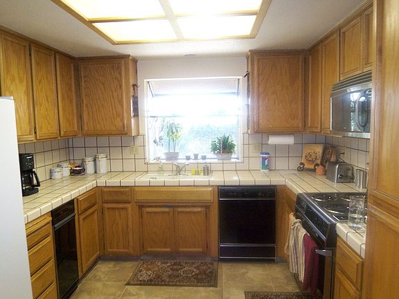 Build-in microwave & trash compactor