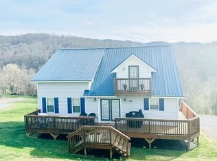 367 Evas Walk, Pounding Mill, VA 24637