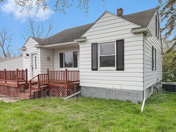 4th image of 1123 Holbrook Ave