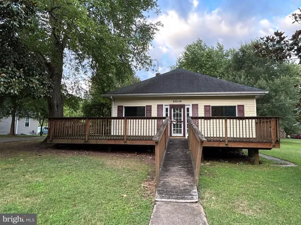 4915 Strauss Ave, Indian Head, MD 20640