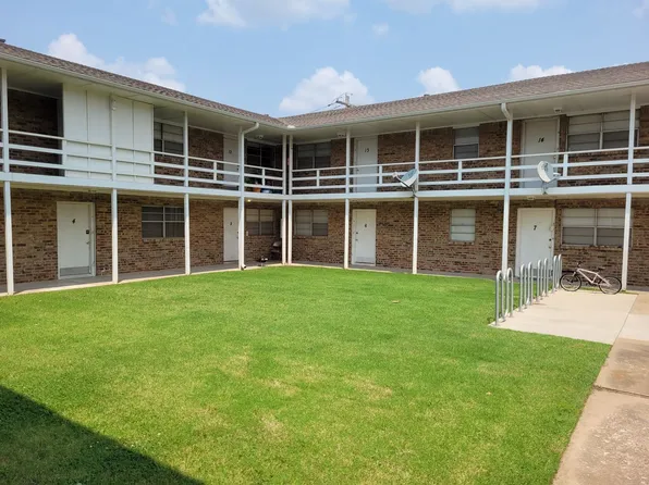 301 N University Dr, Edmond, OK