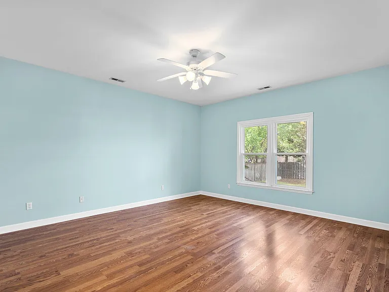 5044 Crosswinds Dr — Photo 20