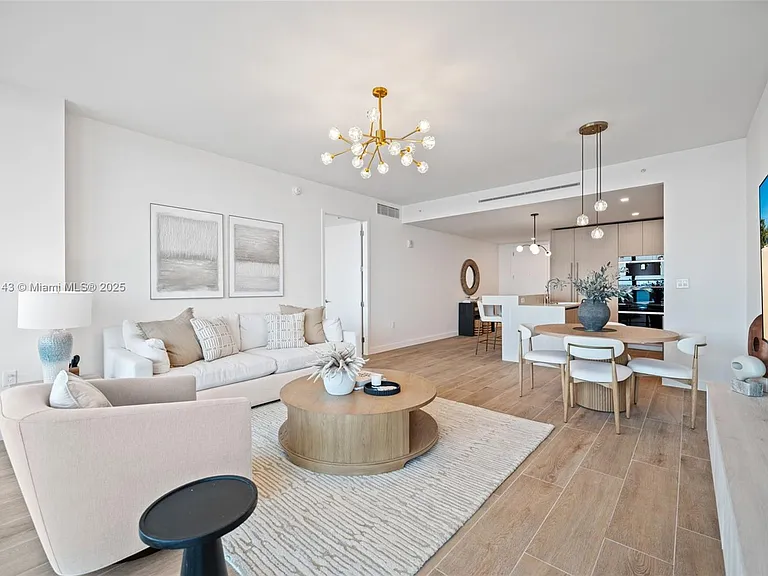 900 N Ocean Blvd #1005 — Photo 15