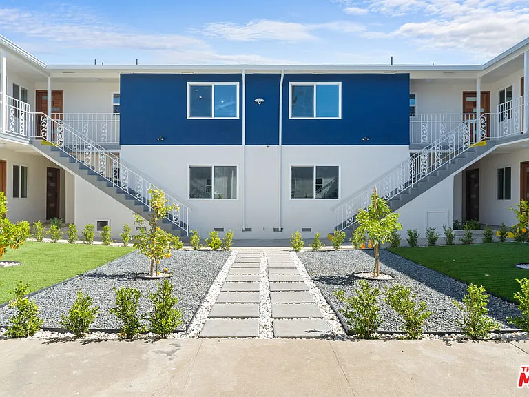 420 S Sepulveda Blvd #13 — Photo 20