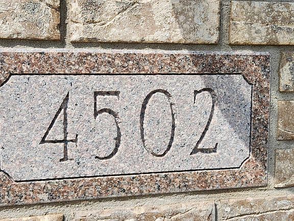 2nd image of 4502 Castle Rock Dr
