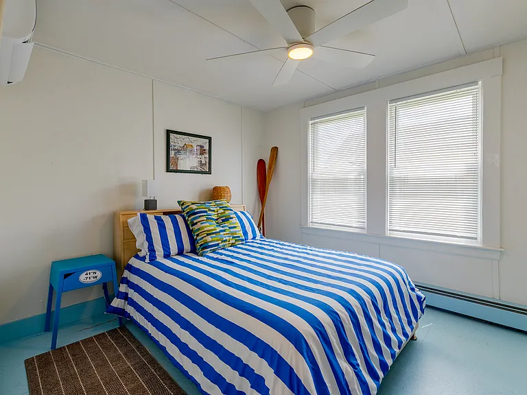 24 Shore Dr — Photo 18
