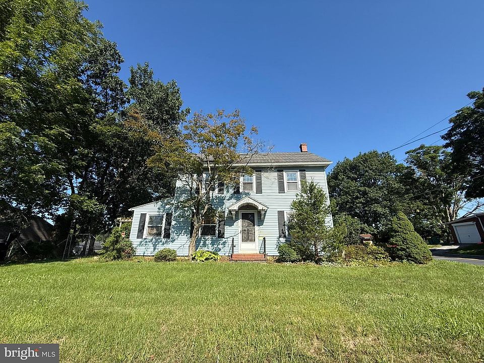 1st image of 1295 Colebrook Rd
