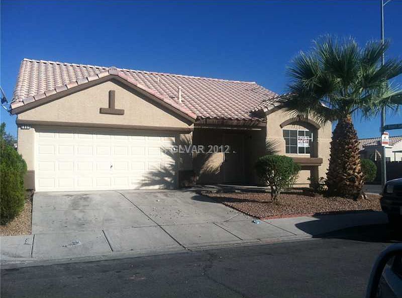 2nd image of 1804 Windchime Dr