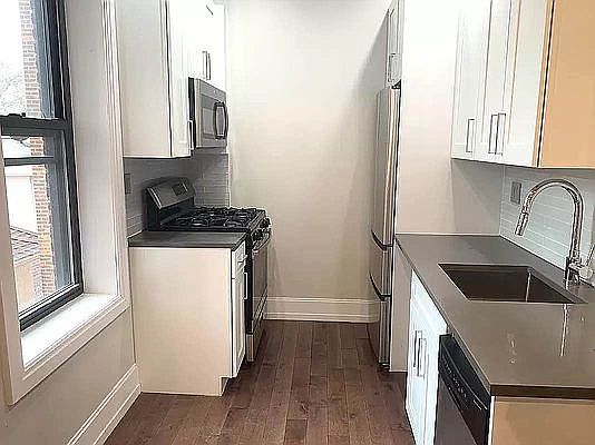 1st image of 8001 21st Ave #3F