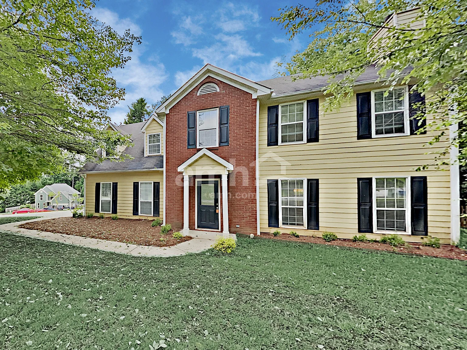 4 bed, 2.5 bath, 2100 sqft, $2,485 — Photo 1