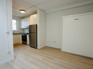 922 Queen St E, Toronto, ON